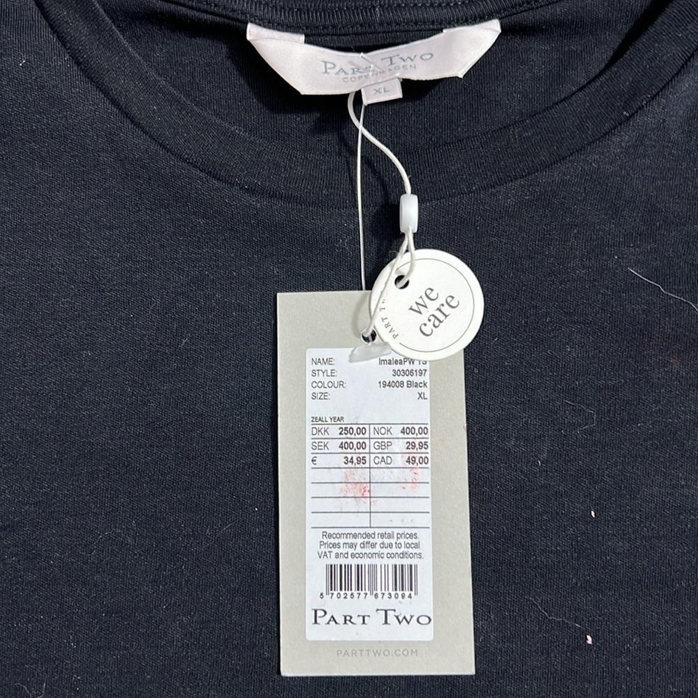 Black Short Sleeve Flutter Tee - Picture 4 of 4